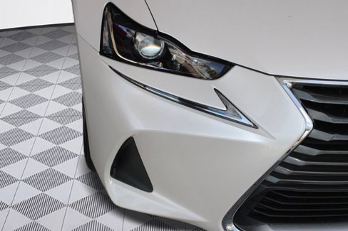 Used 2020 Lexus IS 300 image 10