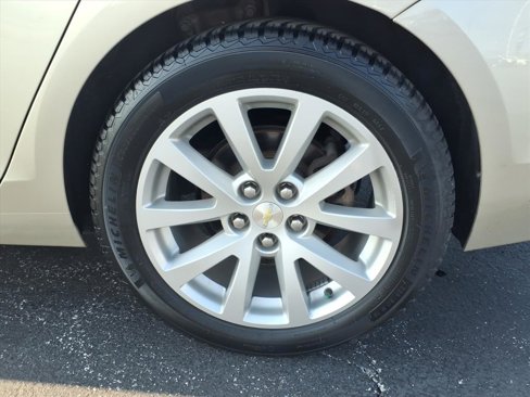 Used 2015 Chevrolet Malibu LT w/ Leather Package image 23