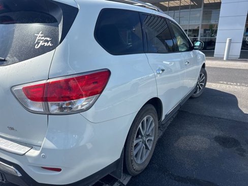 Used 2016 Nissan Pathfinder SL w/ SL Premium Package image 8