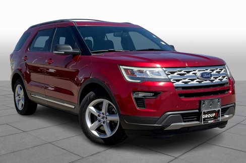 Certified 2019 Ford Explorer XLT w/ Equipment Group 201A image 2