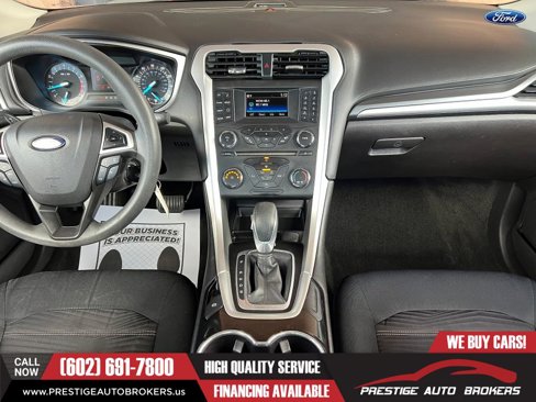 Used 2016 Ford Fusion SE image 16