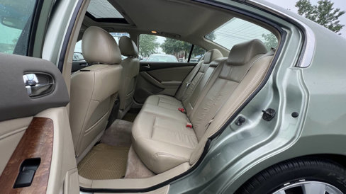 Used 2008 Nissan Altima 3.5 SE w/ Technology Pkg image 14