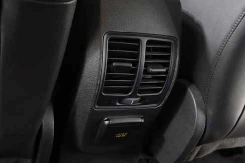 Used 2019 Ford Escape Titanium image 24