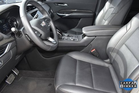 Certified 2022 Cadillac XT4 Sport w/ Cold Weather Package image 19