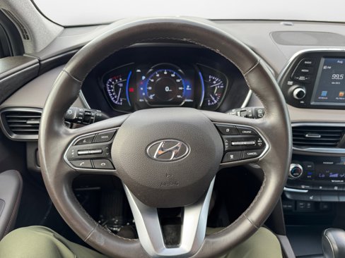 Used 2019 Hyundai Santa Fe Limited image 12