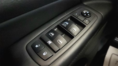 Used 2019 Jeep Grand Cherokee Limited X image 23