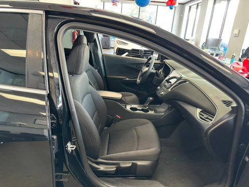 Used 2019 Chevrolet Malibu LS w/ LPO, Convenience Package 1 image 33