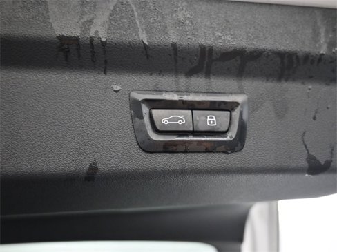 Certified 2025 BMW X2 xDrive28i image 27