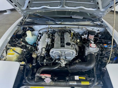 Used 1990 MAZDA MX-5 Miata image 25