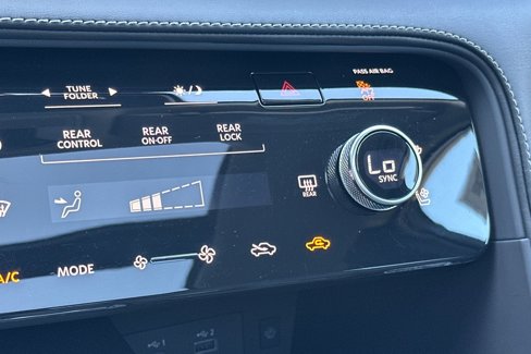 Certified 2023 INFINITI QX60 Luxe image 32