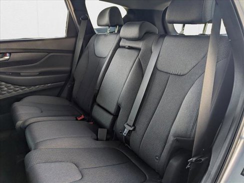 Used 2020 Hyundai Santa Fe SE image 18