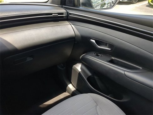 Used 2023 Hyundai Santa Cruz SEL Premium image 18