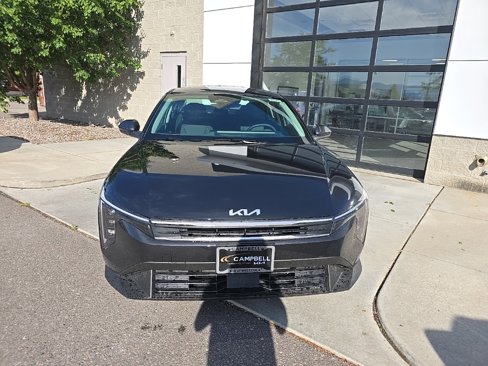 New 2025 Kia K4 LX image 2
