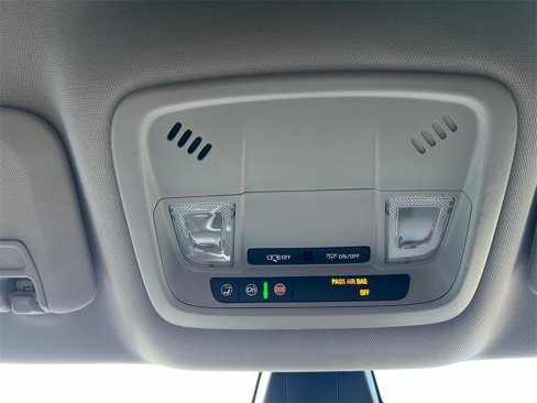 Used 2018 Chevrolet Volt LT w/ LT Driver Confidence Package image 16