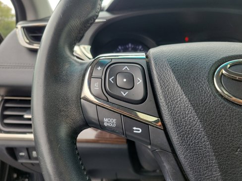 Used 2014 Toyota Avalon XLE image 22