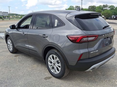 New 2025 Ford Escape Active image 4