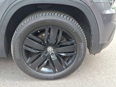 Used 2019 Volkswagen Atlas SE w/ Panoramic Sunroof Package image 27