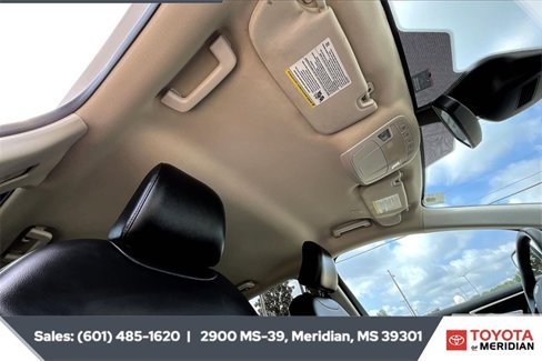 Used 2023 Ford Edge SEL image 16