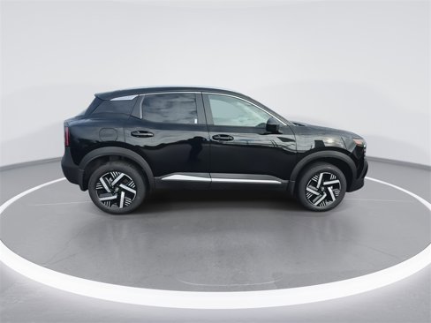 New 2026 Nissan Kicks SV image 9
