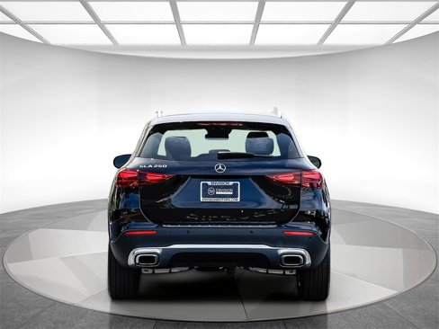Used 2024 Mercedes-Benz GLA 250 image 3