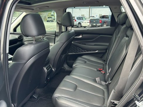Used 2021 Hyundai Santa Fe Limited w/ Cargo Package image 9