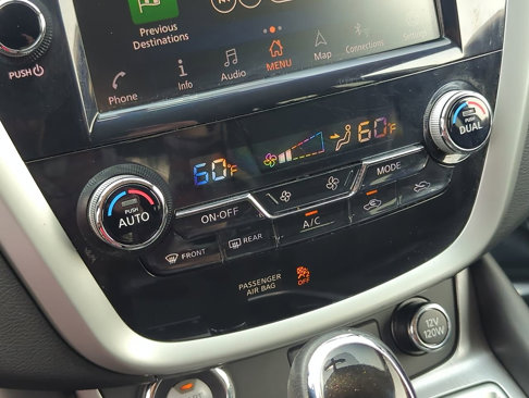 Used 2019 Nissan Murano SL image 34