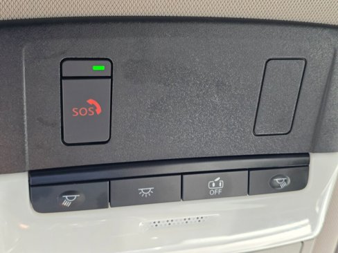 Used 2023 Nissan Rogue SV image 35