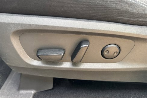 Used 2022 Nissan Pathfinder SV image 13