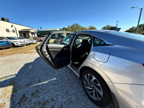 Used 2017 Honda Civic EX image 31