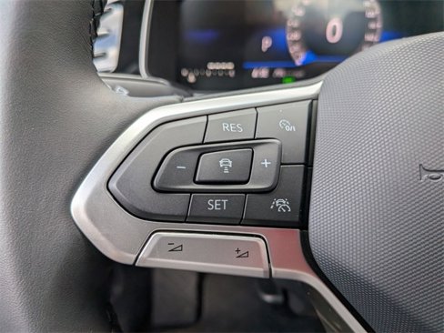 New 2025 Volkswagen Jetta SE image 13