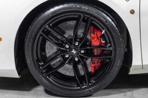Used 2016 Ferrari 488 GTB image 15
