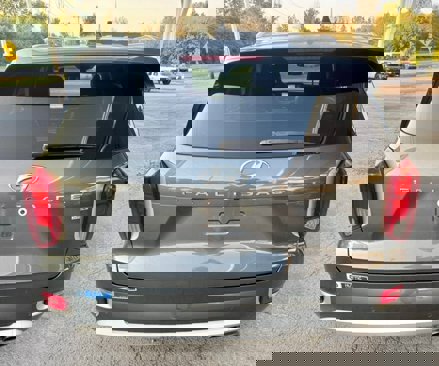 Used 2022 Hyundai Palisade Limited image 4