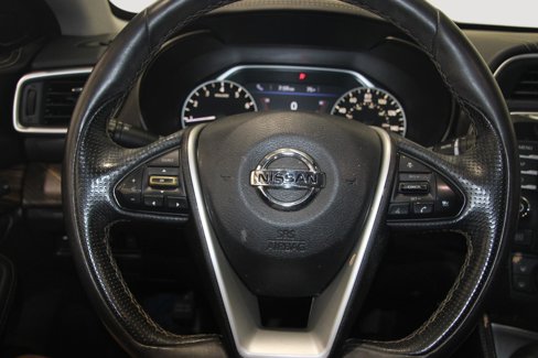 Used 2016 Nissan Maxima Platinum image 16