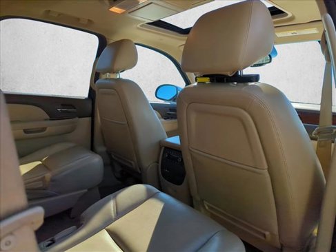 Used 2013 Chevrolet Tahoe LTZ image 20