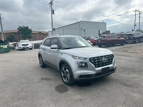 Certified 2022 Hyundai Venue SEL w/ Cargo Package image 31
