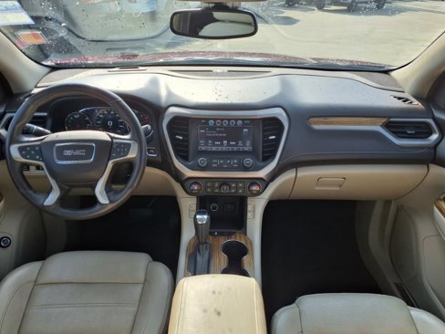 Used 2017 GMC Acadia Denali w/ Technology Package image 14