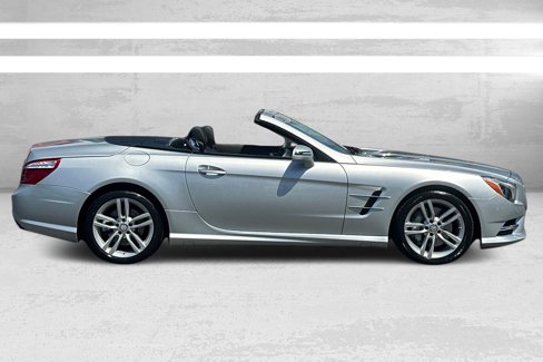 Used 2013 Mercedes-Benz SL 550 image 3