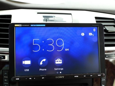 Used 2013 Cadillac Escalade Premium image 52