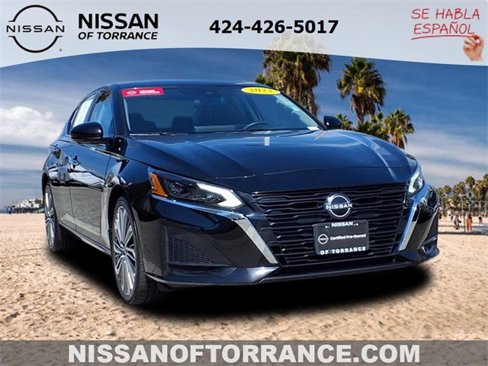 Certified 2023 Nissan Altima 2.5 SL image 1
