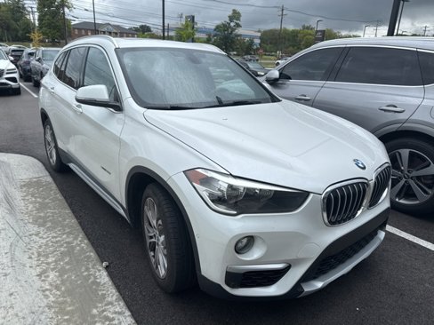 Used 2017 BMW X1 sDrive28i image 2