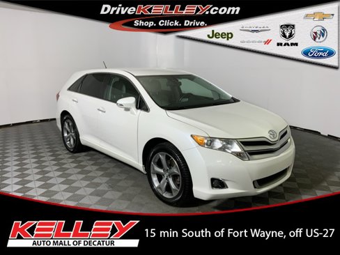 Used 2015 Toyota Venza XLE image 1
