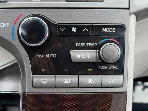 Used 2009 Toyota Venza AWD image 27