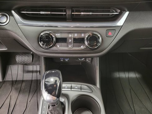 Used 2025 Buick Envista Preferred w/ Convenience I Package image 20