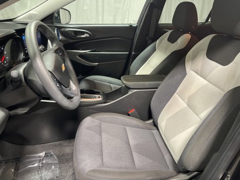 Used 2024 Chevrolet Trax LS image 19
