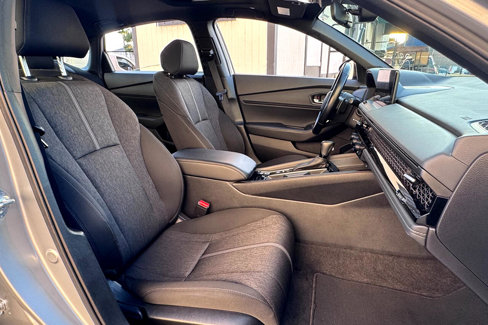 Used 2024 Honda Accord Sport image 18