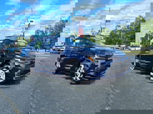 New 2025 Toyota Corolla LE image 1