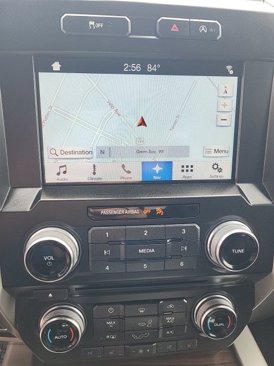 Used 2017 Ford F150 Lariat w/ Equipment Group 502A Luxury image 9