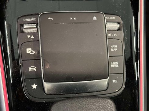 Used 2023 Mercedes-Benz GLB 250 4MATIC image 23