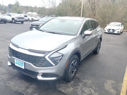 Used 2023 Kia Sportage LX image 7