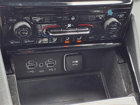 Used 2022 Jeep Grand Cherokee L Laredo image 18